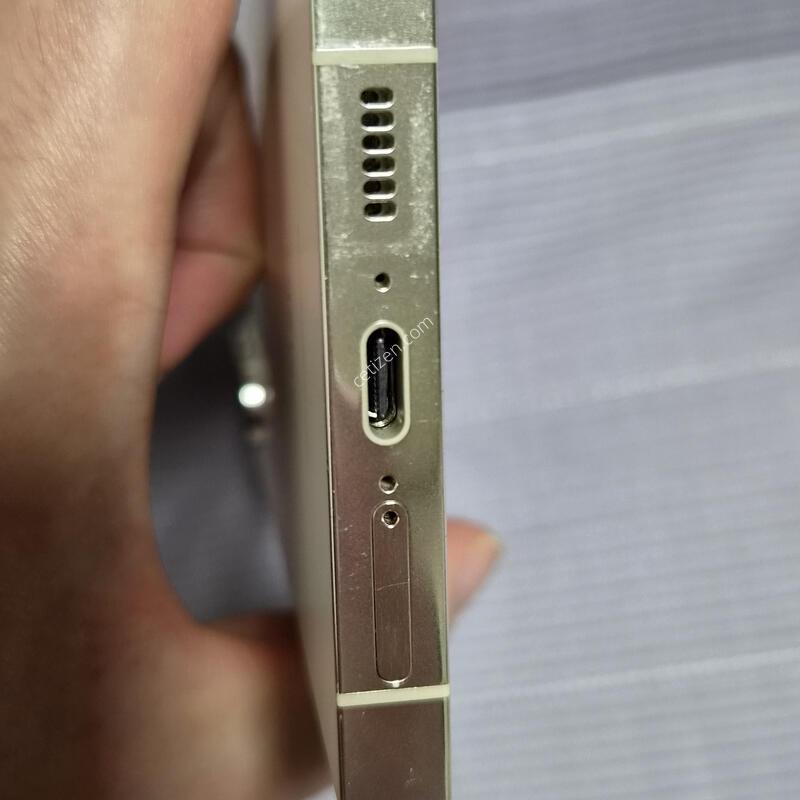 ������ S23 ��Ʈ�� 512GB �Ǹ��ճ���.