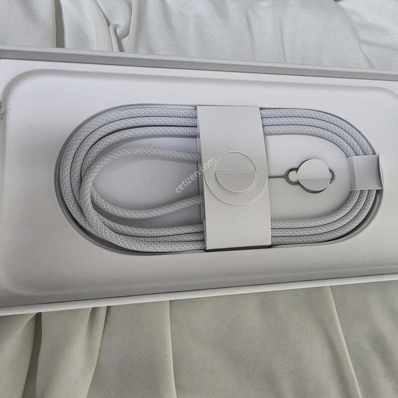 ������ 17 Pro max 256g