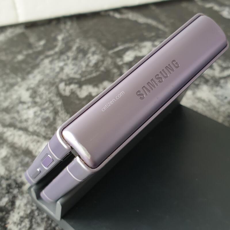 SK ������Z�ø�3 (F711N) ���� 256�Ⱑ (6433215)