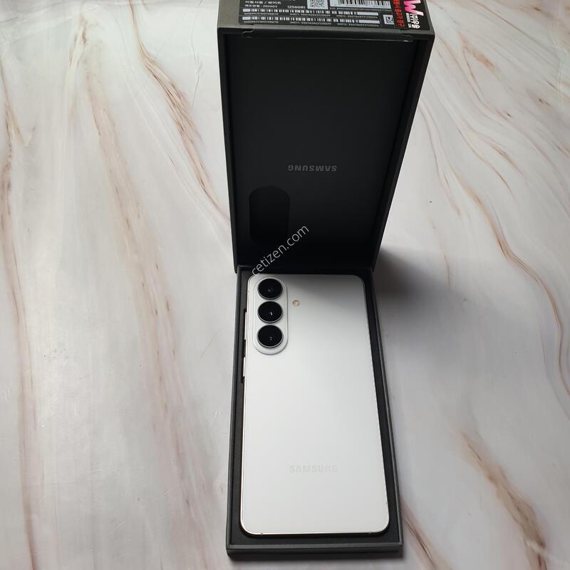 LG ������ S26 ȭ��Ʈ 256G ����ǰ �̻�� S�� Ǯ�ڽ� �Ǹ�