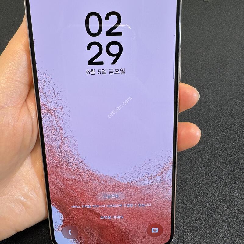 ������ S22�÷���_256G(��ũ) ���ܻ� �Ǹ��մϴ�.