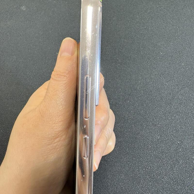 ������ S22�÷���_256G(��ũ) ���ܻ� �Ǹ��մϴ�.