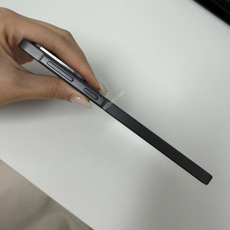 ������A36 ���� 128GB