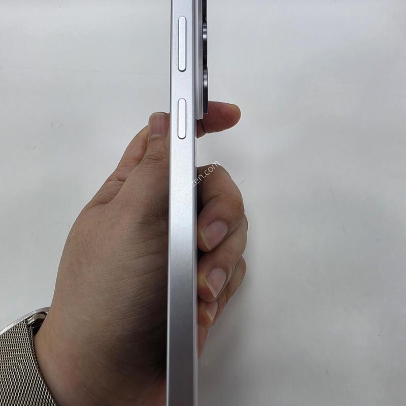 ������S26��Ʈ�� 512GB �Ǹ��մϴ�