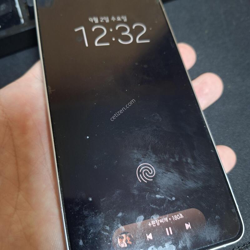 ������S26��Ʈ�� 512 ȭ��Ʈ