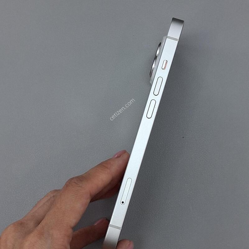 ������14 128GB ȭ��Ʈ