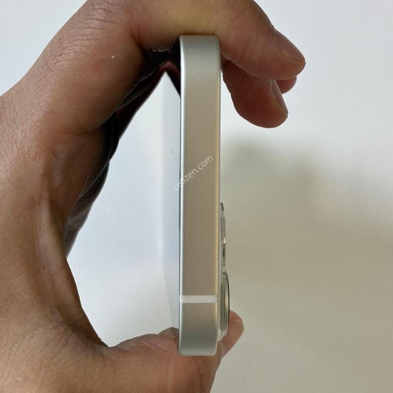 ������ 13�̴� ȭ��Ʈ 128g ���͸�83% ��������ǰ ������ �Ǹ��մϴ�.