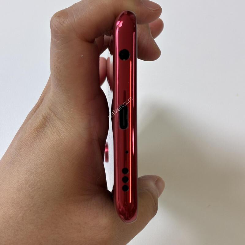LG Q920 ������� 128G ������ ��ǰ ������ �Ǹ��մϴ�.