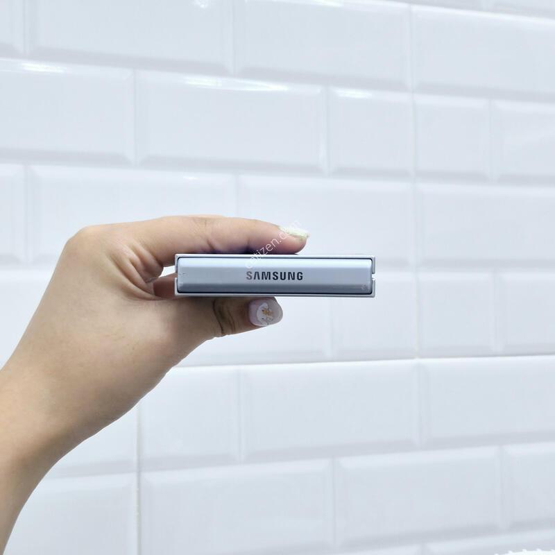 ������Z�ø�6 256GB