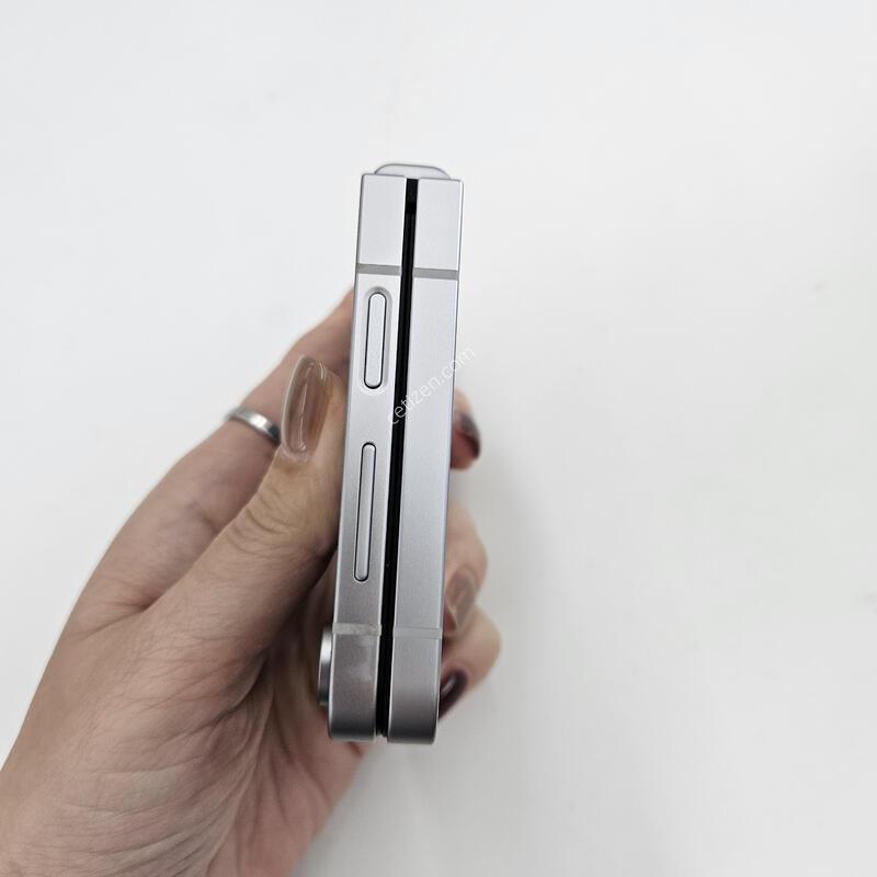 �ø�6 256G ���ξ����⽺���� / 38300