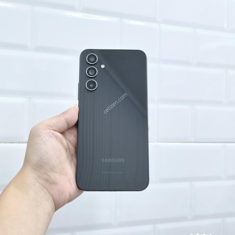 ����������4 ���� 128GB