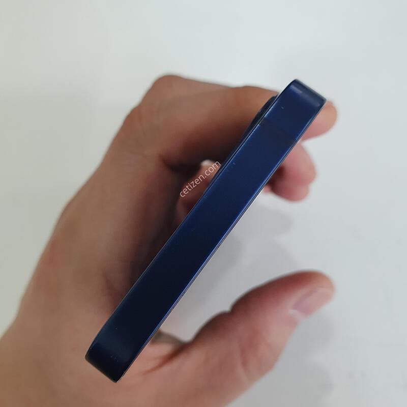 ������12�̴�128G ���ܻ� �������⽺ �߰��� �����