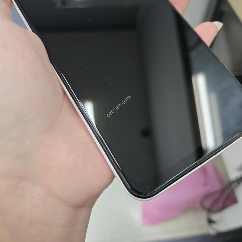 ������ A13 ȭ��Ʈ 64GB ���ܻ� ƯAA��