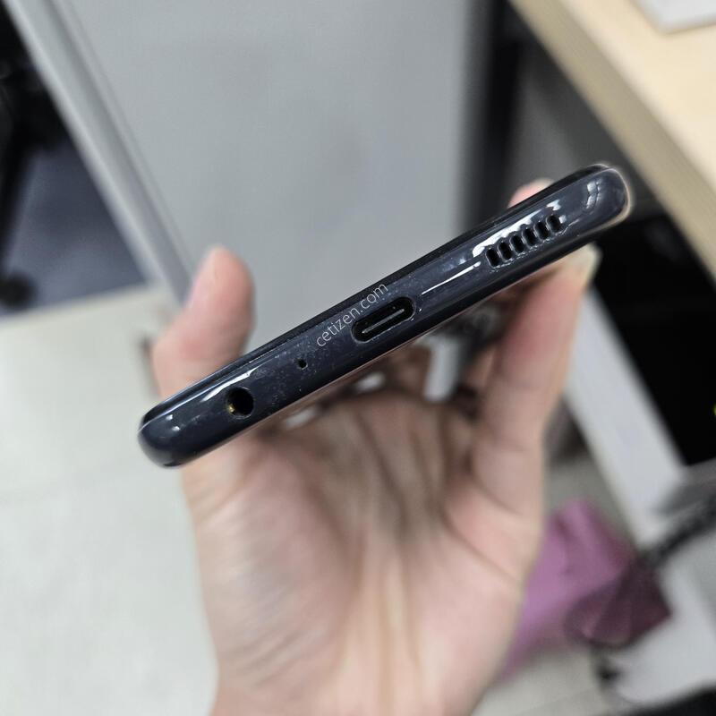 ������ A13 ȭ��Ʈ 64GB ���ܻ� ��������