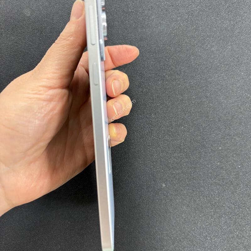 ������ S25 ���� 256G(����) 26.5�� ������ SS�� �Ǹ��մϴ�.