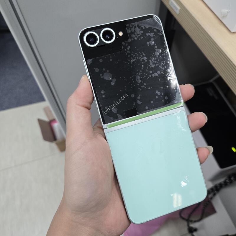 ������ ������ Z�ø�6 �׸� 256GB �̼��⽺��������