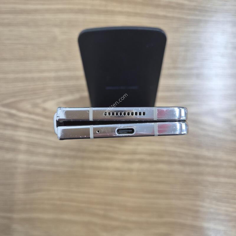 ������Z����4 ������ 512GB