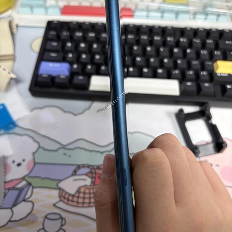 lg q8 2018