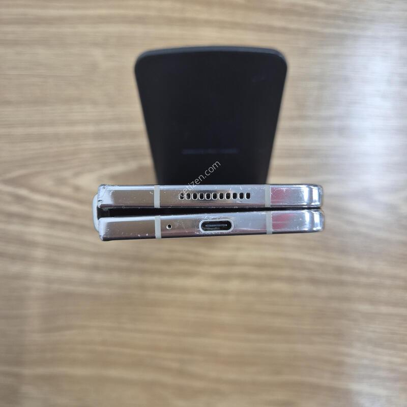 ������Z����4 ������ 512GB