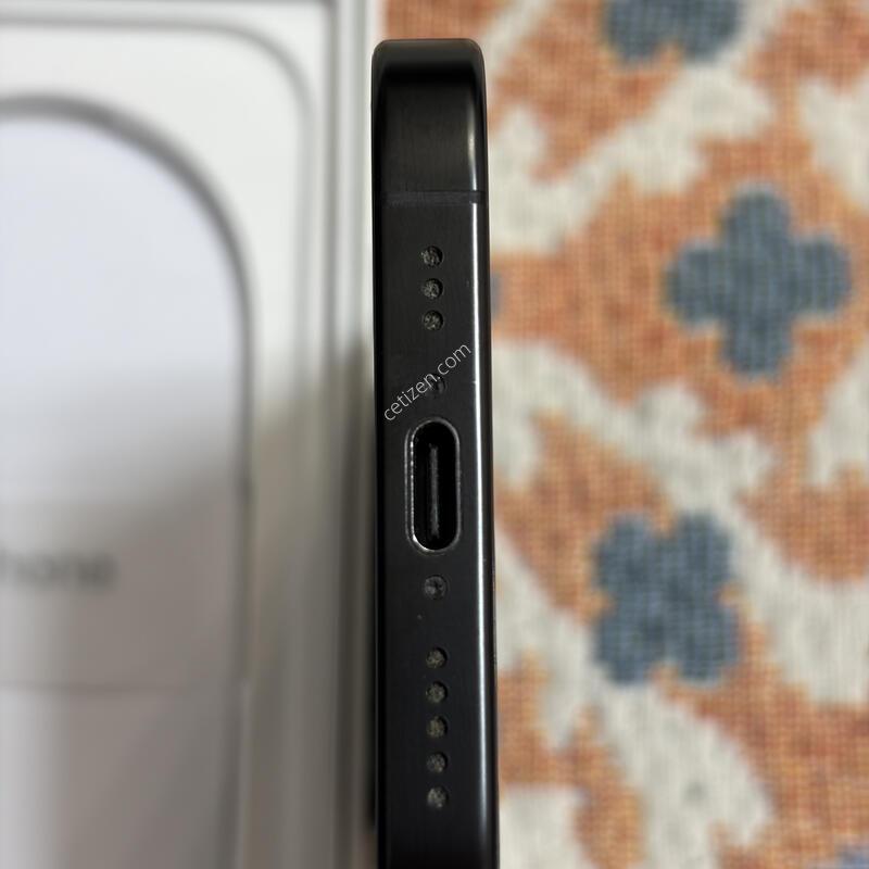 ������ 16���� 128GB ���� ƼŸ��