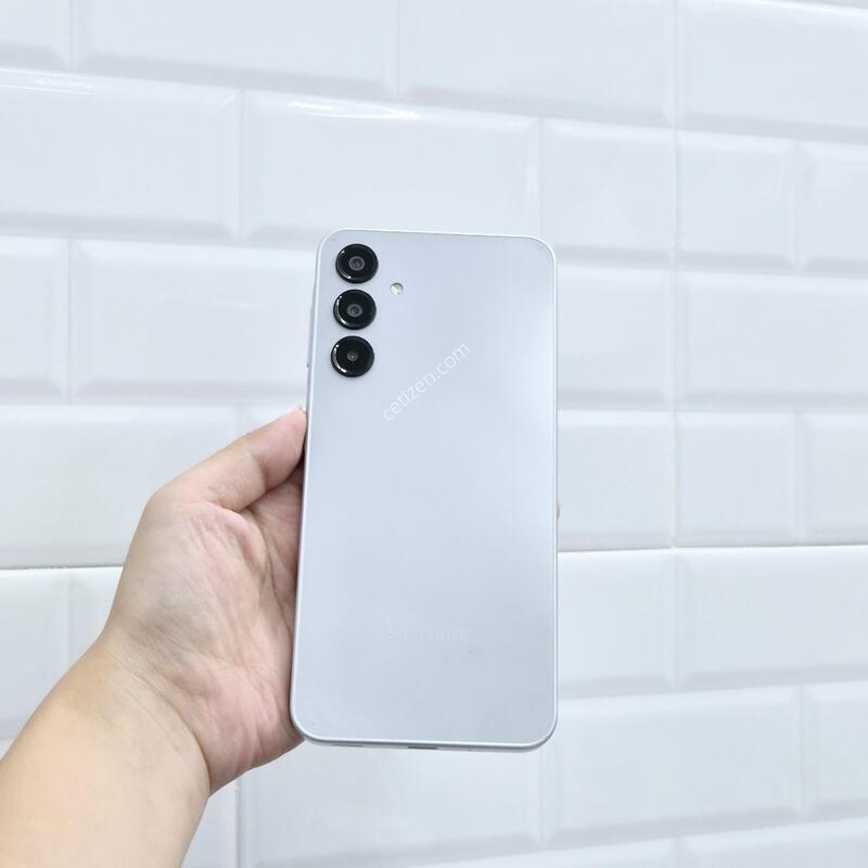 ������A16 �׷��� 128GB