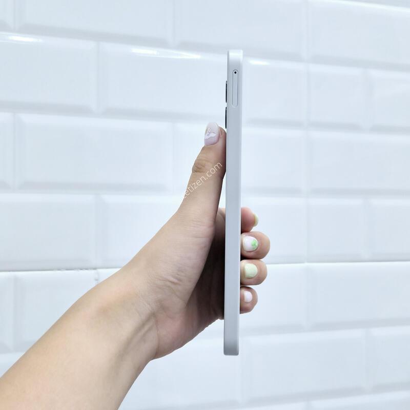 ������A16 �׷��� 128GB