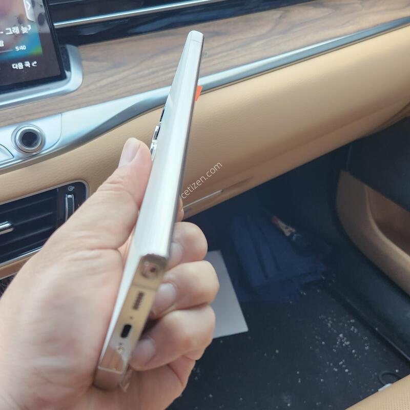 S23��Ʈ��256  ���� ��ü�� �̻���� �˴ϴ�