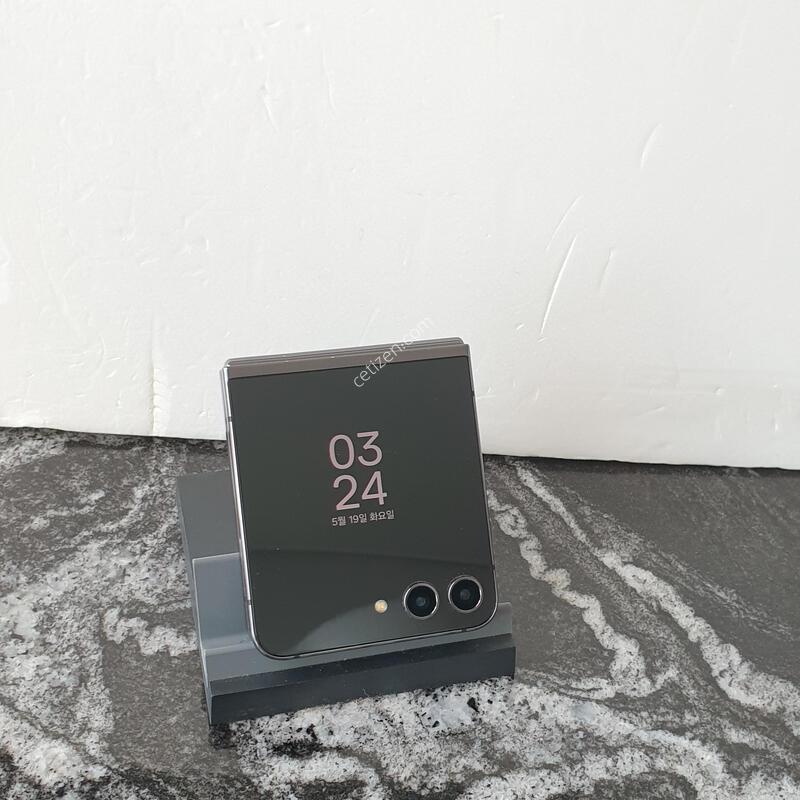 SK ������Z�ø�5 (F731N) ���� 256�Ⱑ (0316624)