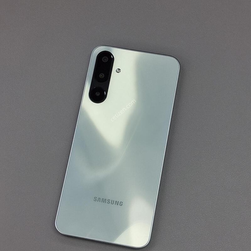 ������ ���̵�8 128GB ����Ʈ�׸�