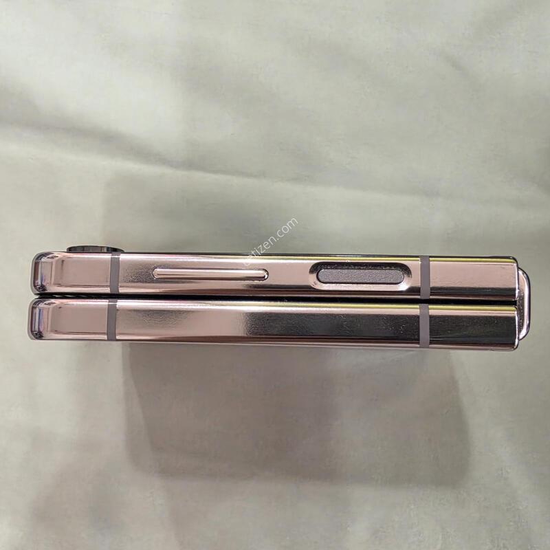 F731�ø�5 �ܻ���� ũ������ �������� A�� �ܸ��� �Դϴ�