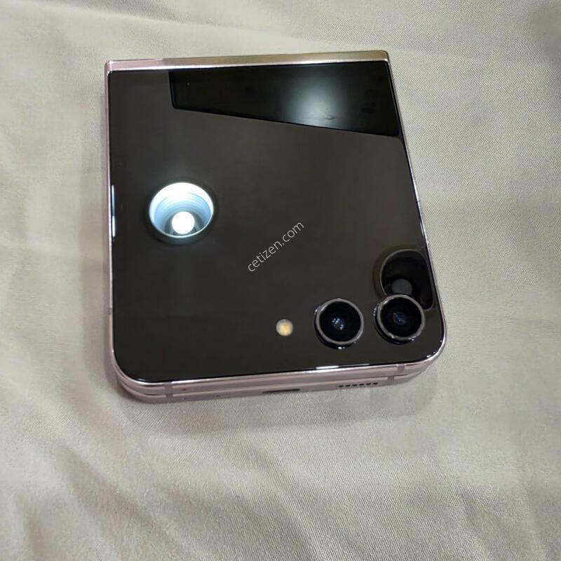 F731�ø�5 �ܻ���� ũ������ �������� A�� �ܸ��� �Դϴ�