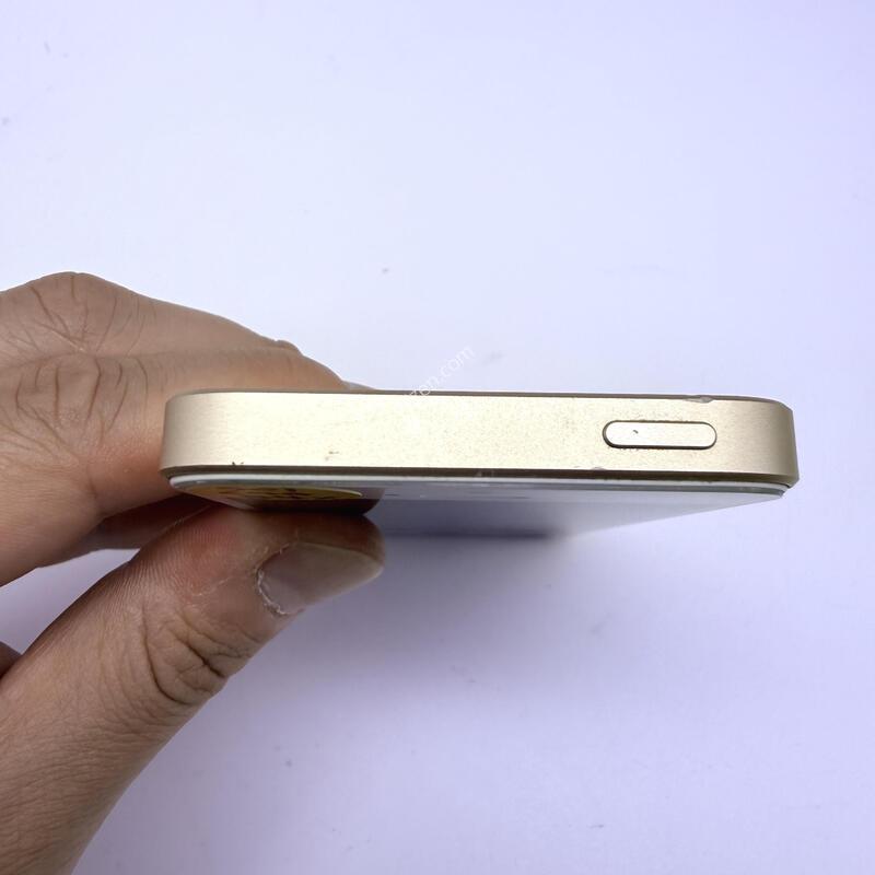 ������se1 ��� 64GB 84% �Ǹ�