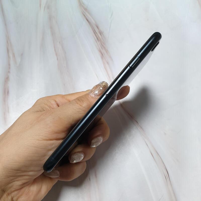 ������ SE3 ���� 128G S�� �Ǹ��մϴ�