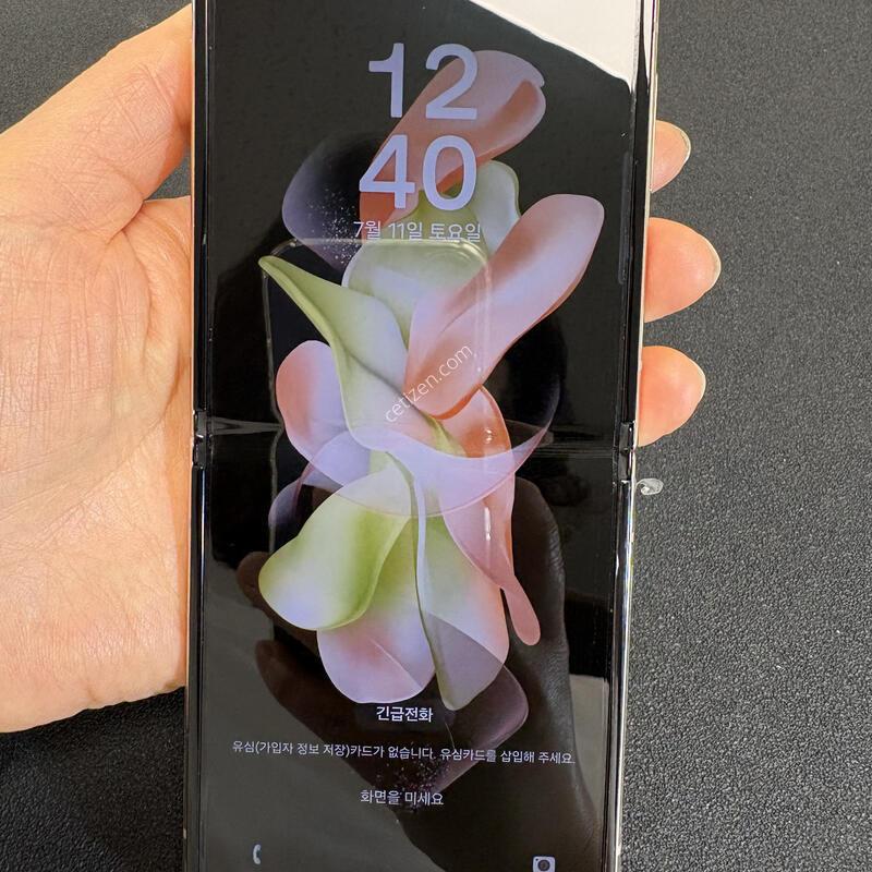 ������Z �ø�4  256G(��ũ���) �����մϴ�.