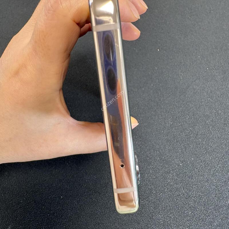 ������Z �ø�4  256G(��ũ���) �����մϴ�.