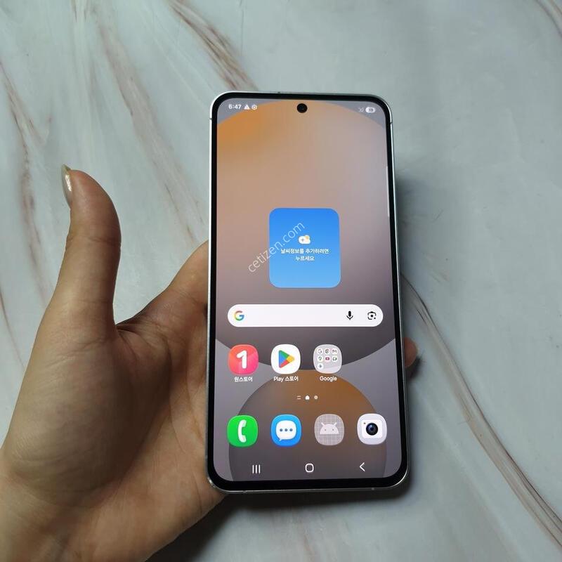LG ������ S24FE �׷��� 256G ������ �Ǹ��մϴ�