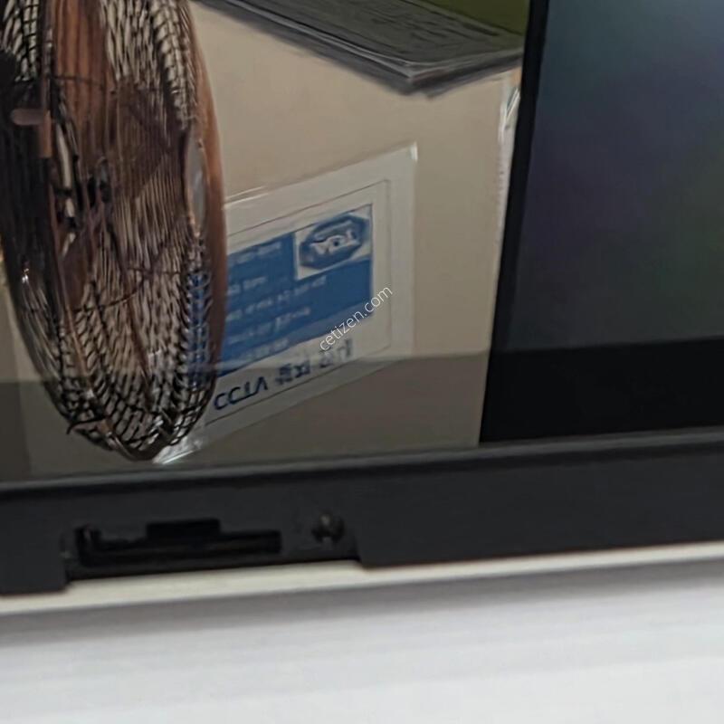M180  �������������   ����