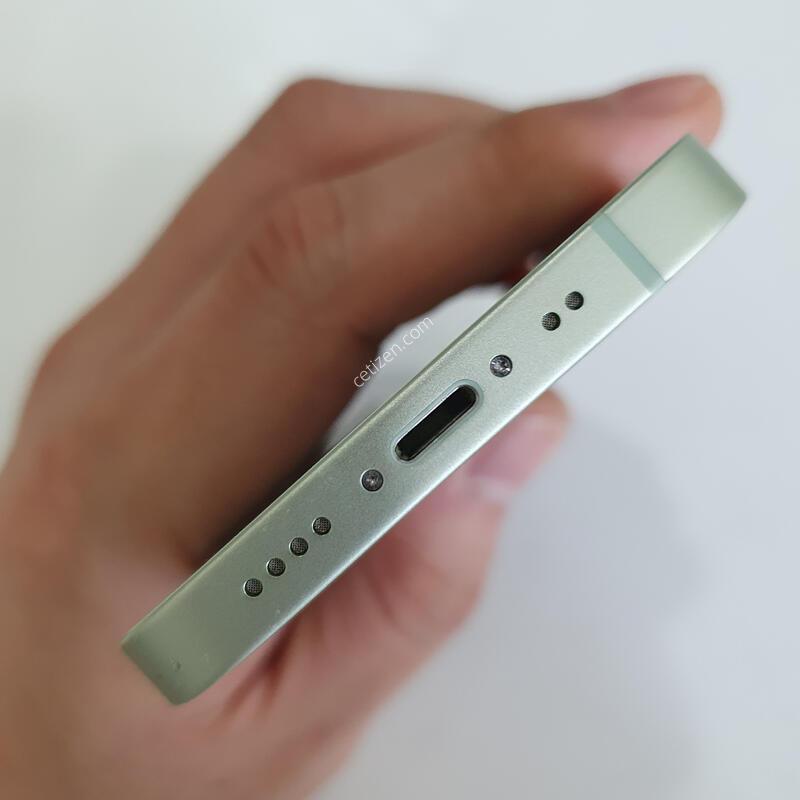 ������12�̴�64G ���ܻ� ���±� �߰��� �����