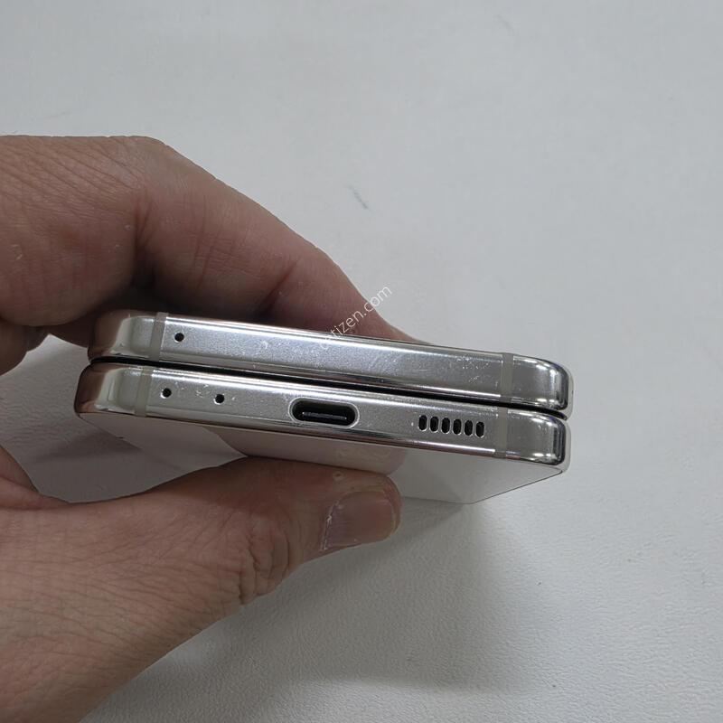 ������ Z�ø�5 ȭ��Ʈ 256GB