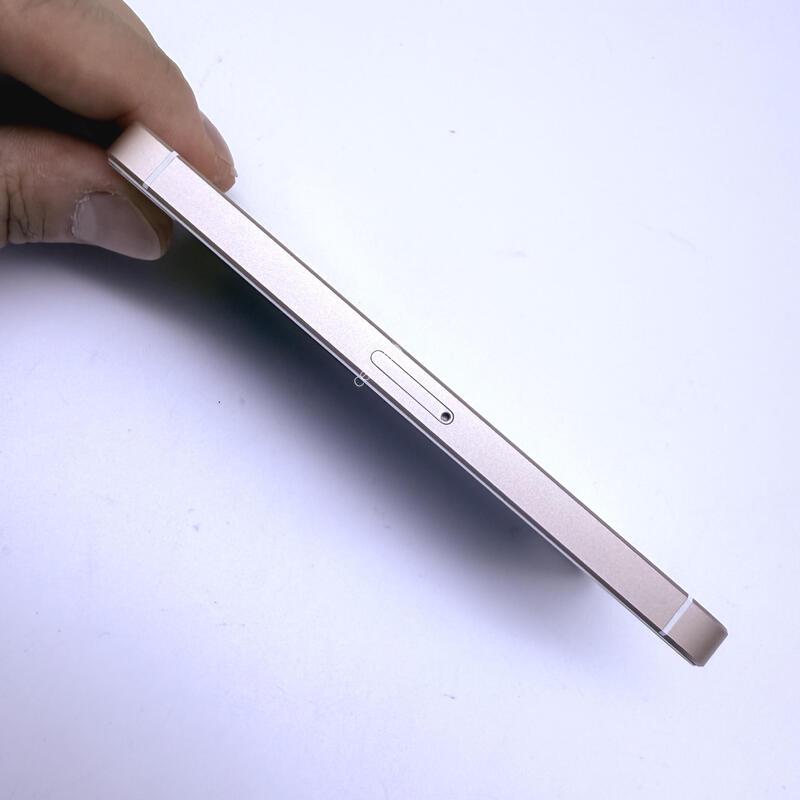 ������se1 ��� 64GB 84% �Ǹ�