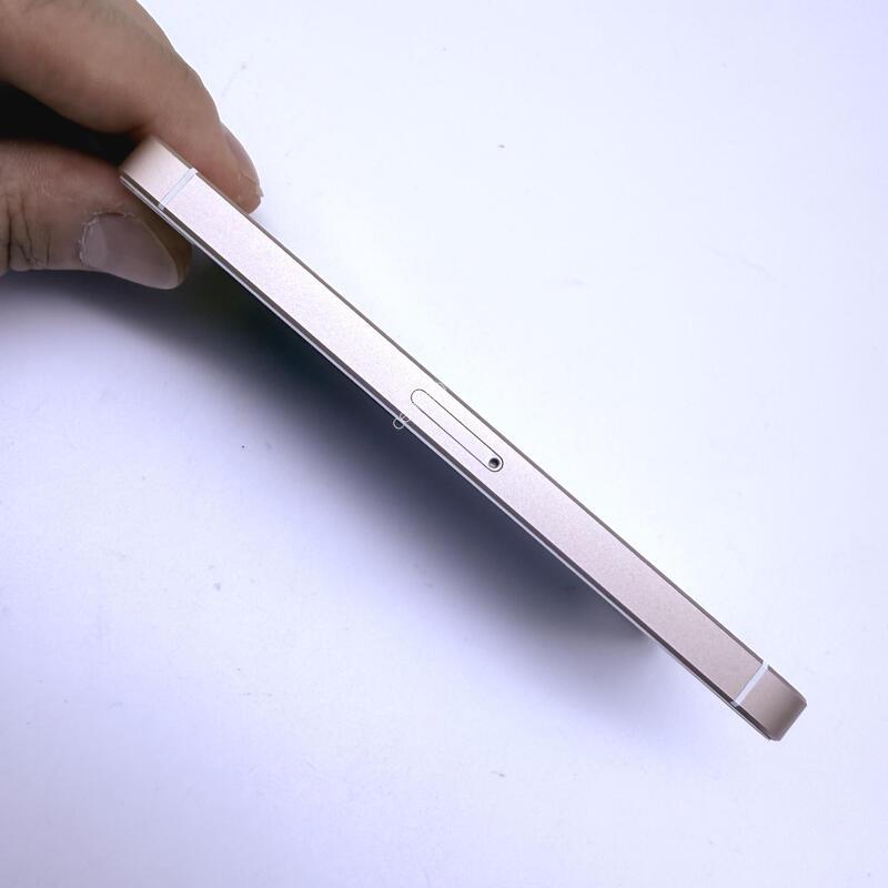 ������se1 ��� 64GB 84% �Ǹ�