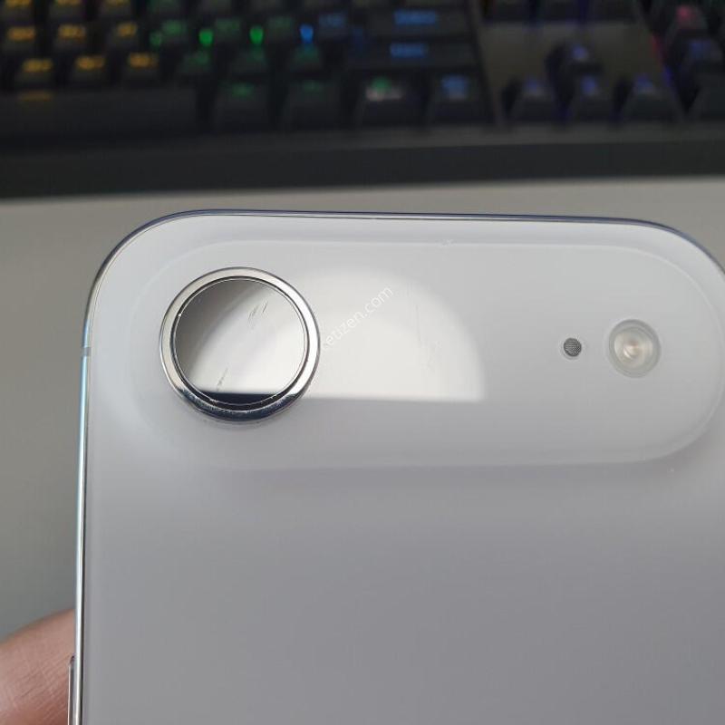 ������ ���� / 256GB / ȭ��Ʈ / ���͸����� 100%