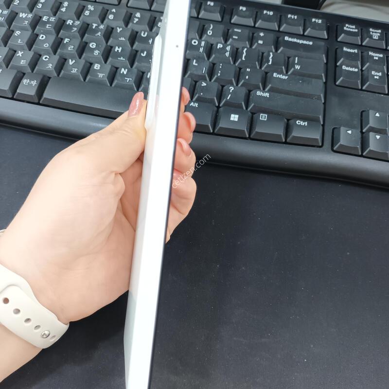 ������ a235- ȭ��Ʈ