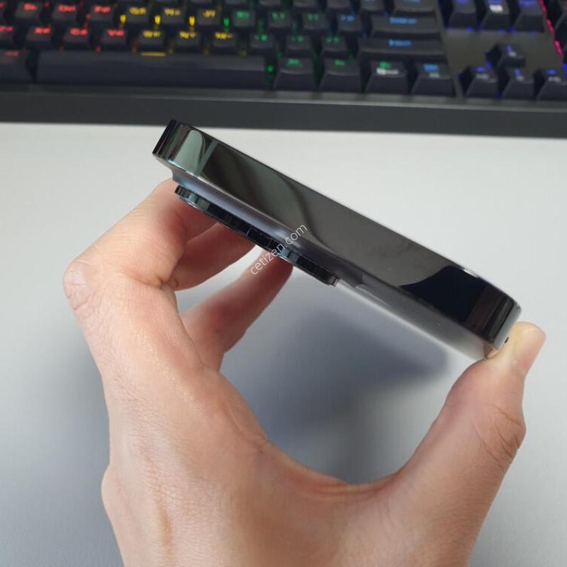 ������14 ���� / 128GB / ���� / ���͸����� 88%