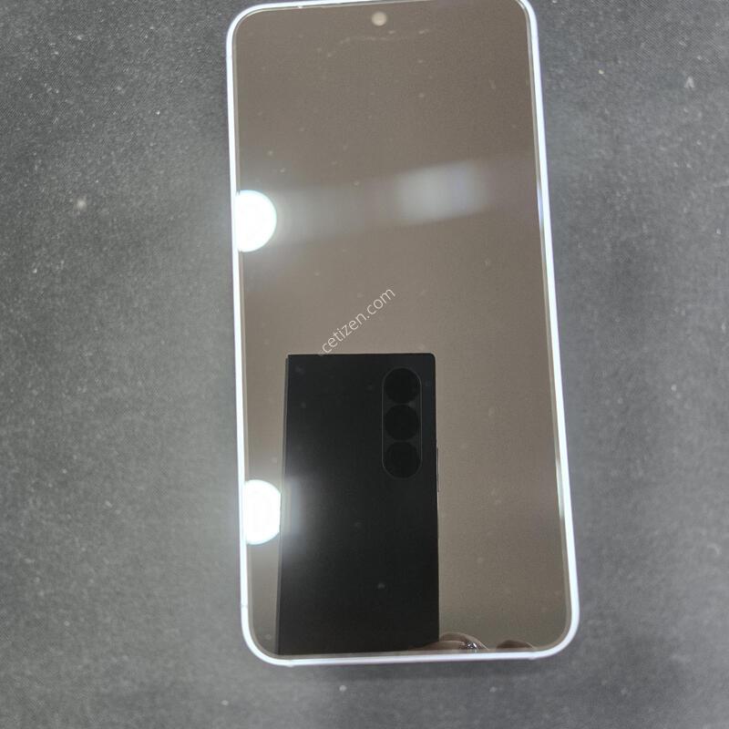S25 ���̽����� �������