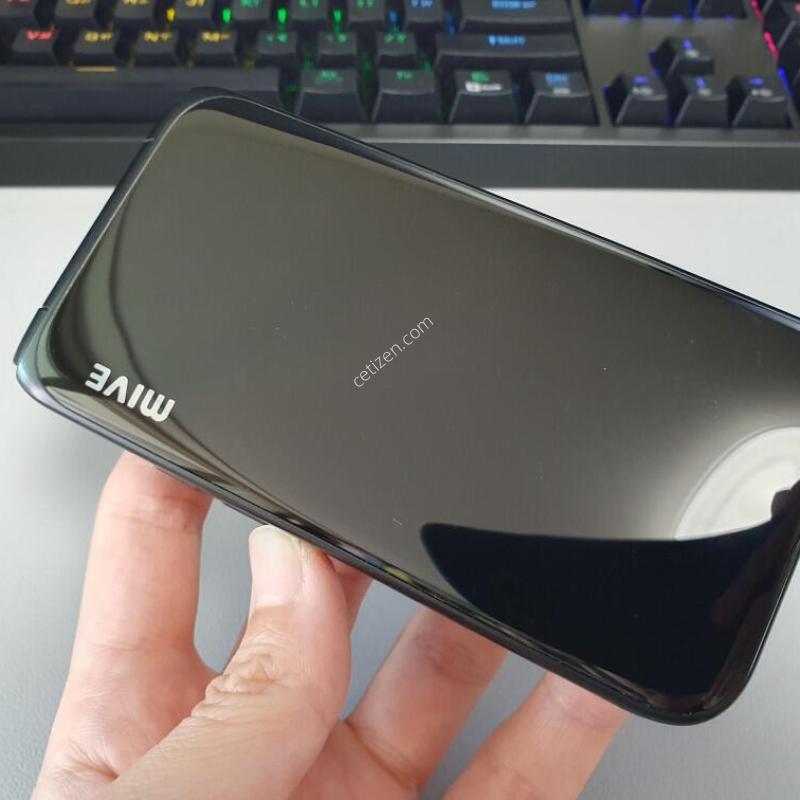 ��Ÿ������ / 32GB / ����