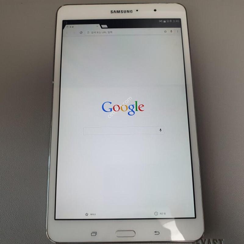 ������ �� ���� 8.4 / 32GB / ȭ��Ʈ