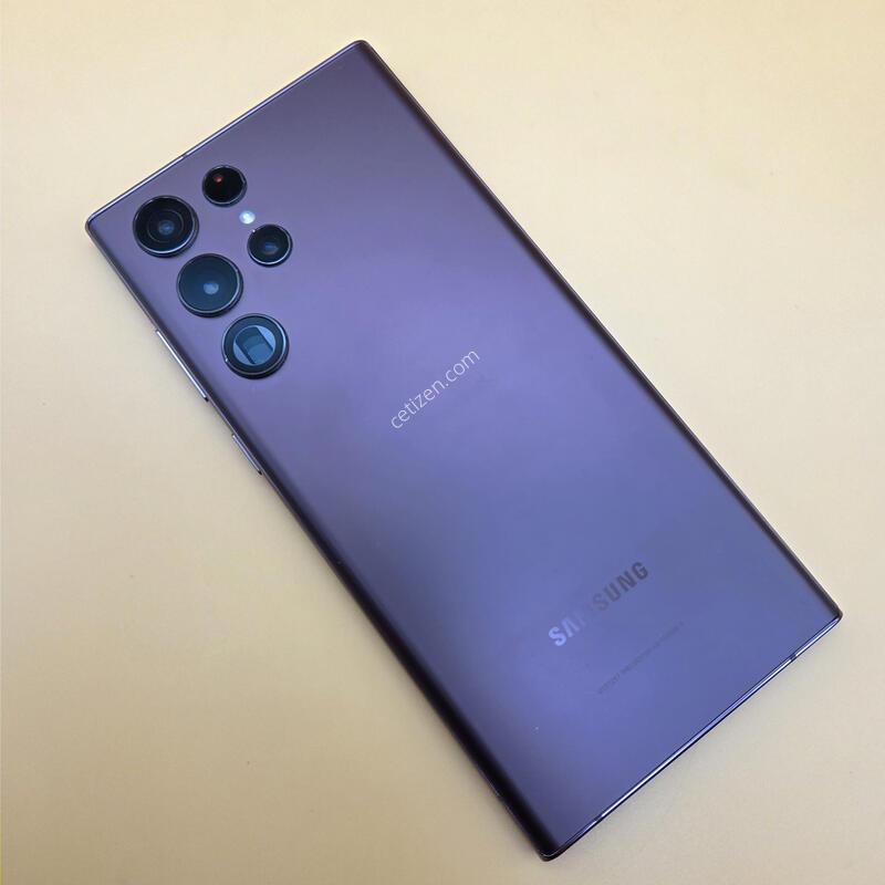 [���۱�]������S22��Ʈ�� �ֻ������� ���ǵ� ����� �߰���