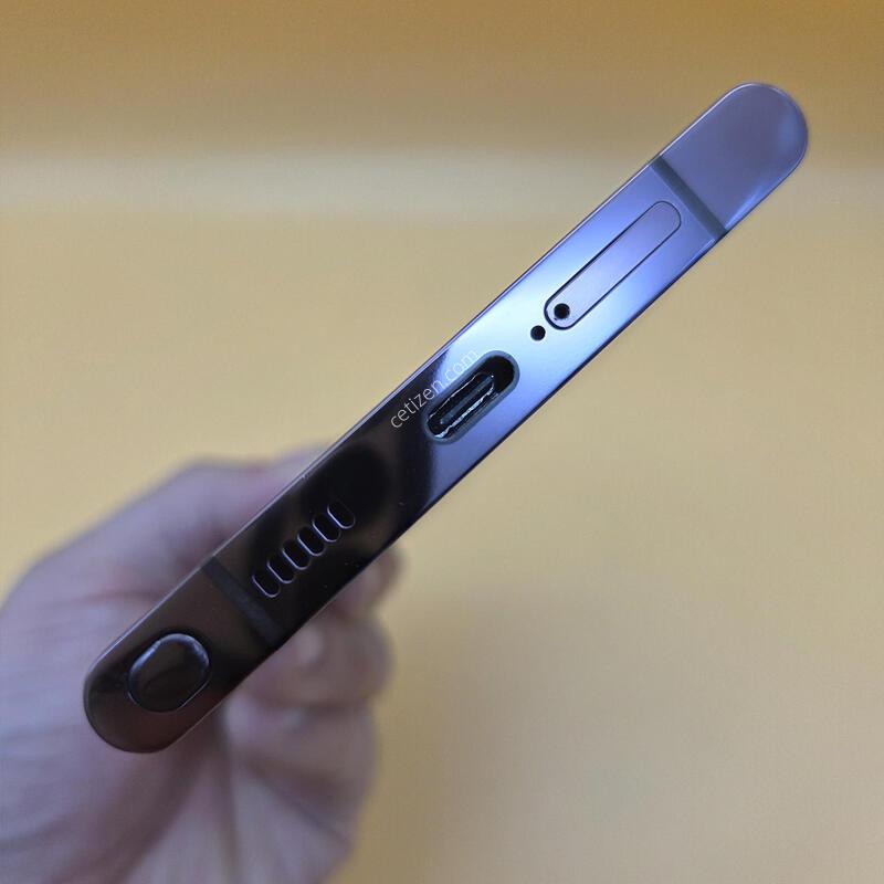 [���۱�]������S22��Ʈ�� �ֻ������� ���ǵ� ����� �߰���