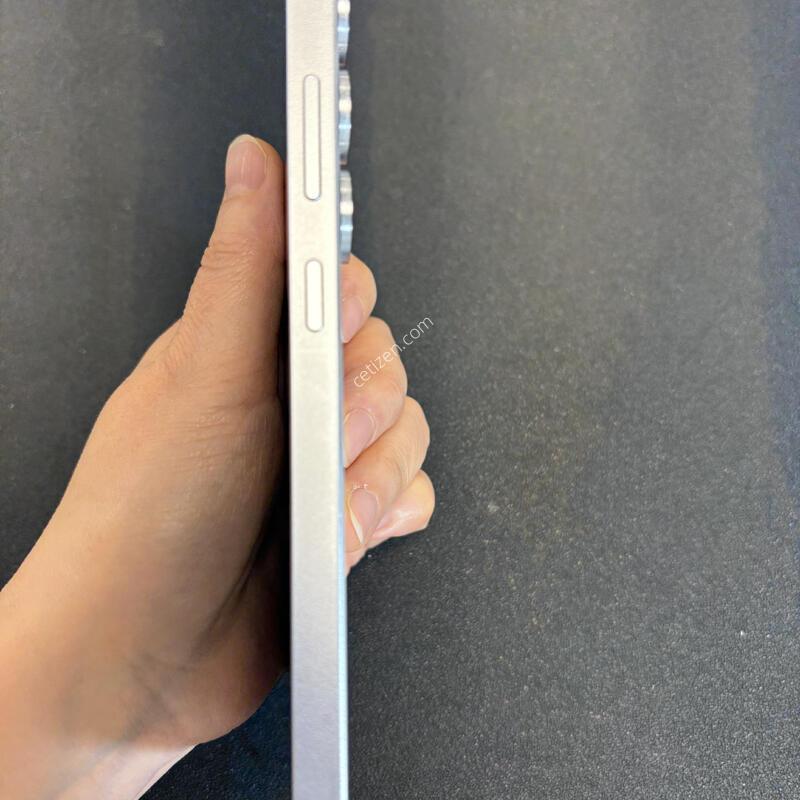 ������ S25��Ʈ��  512G(ȭ��Ʈ) ��SS�� �Ǹ��մϴ�.